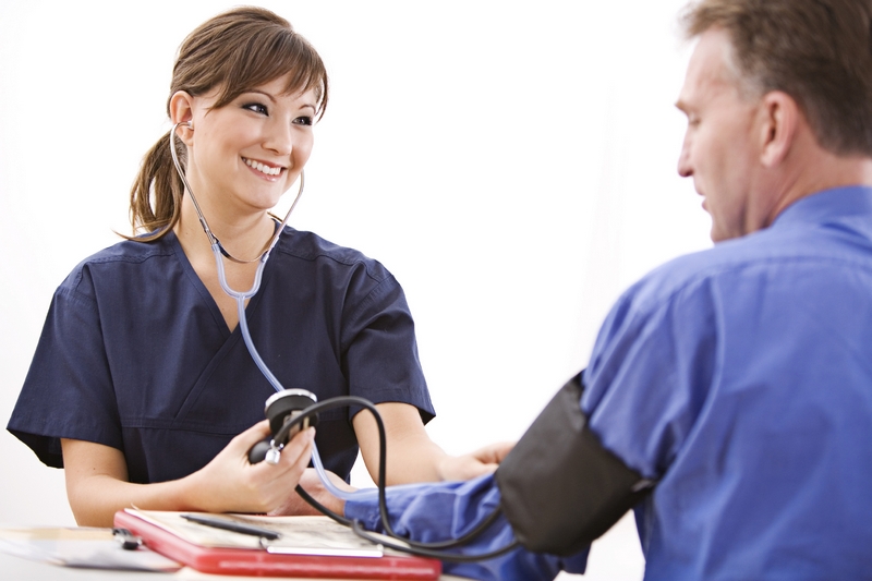Becoming A Nursing Assistant Is A Good Career Option – An Insight