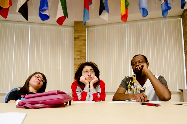Keen On Pursuing Higher Studies Abroad? Read These 8 Tips To Stay Within Your Budget!