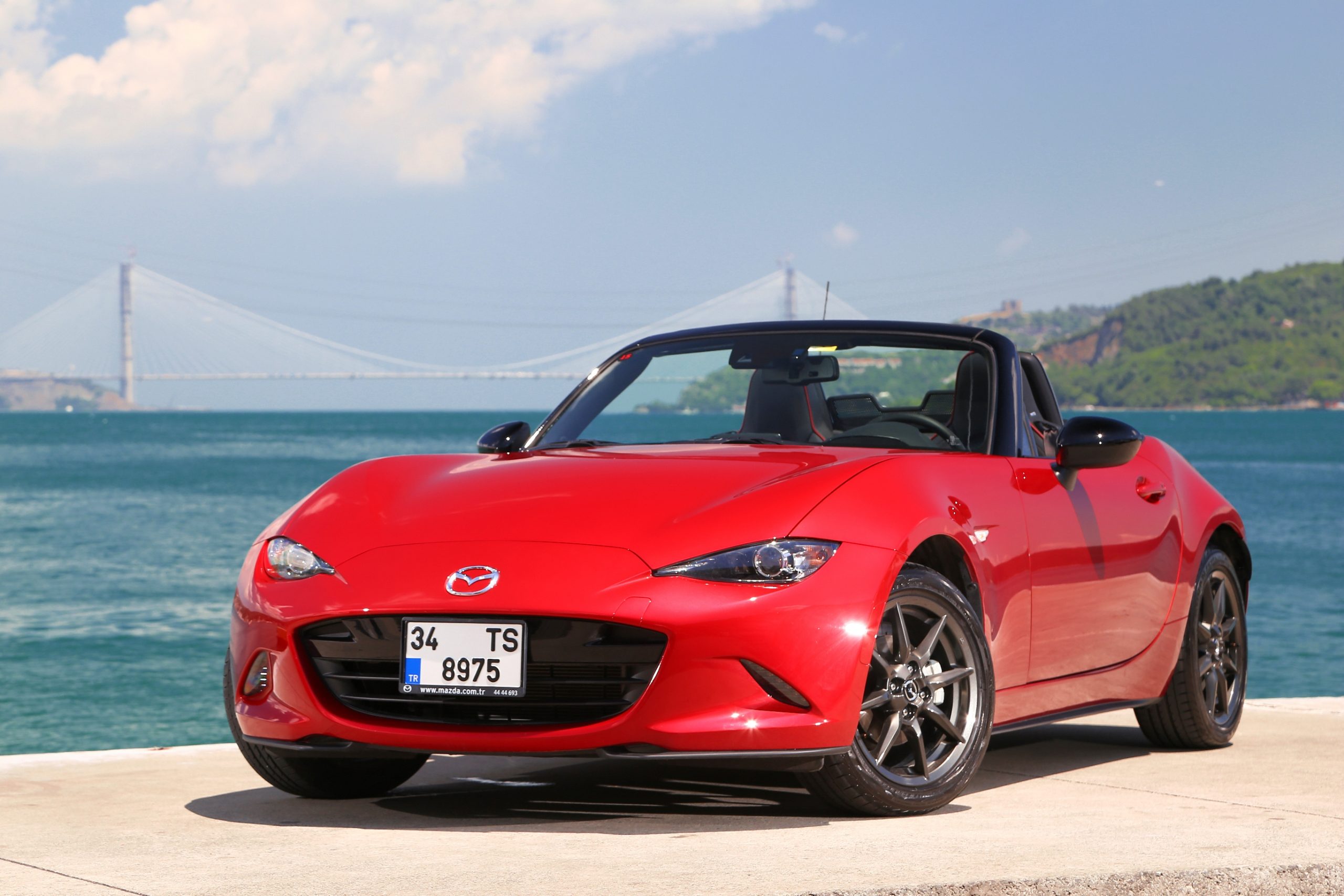 Why The Mazda MX5 2016 Is One Of The World’s Most Popular Sports Cars